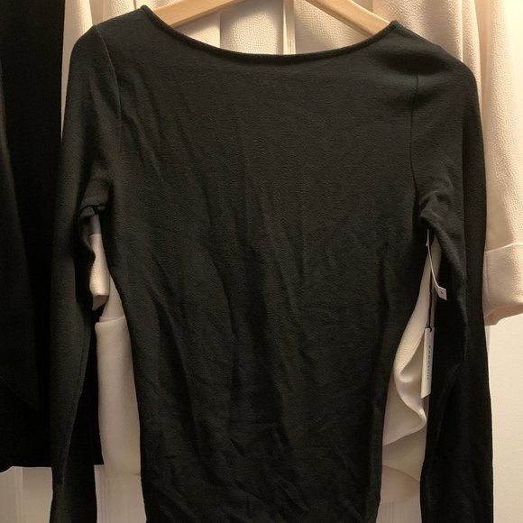 Aritzia Babaton Plunge Longsleeve V-neck - Picture 13 of 13